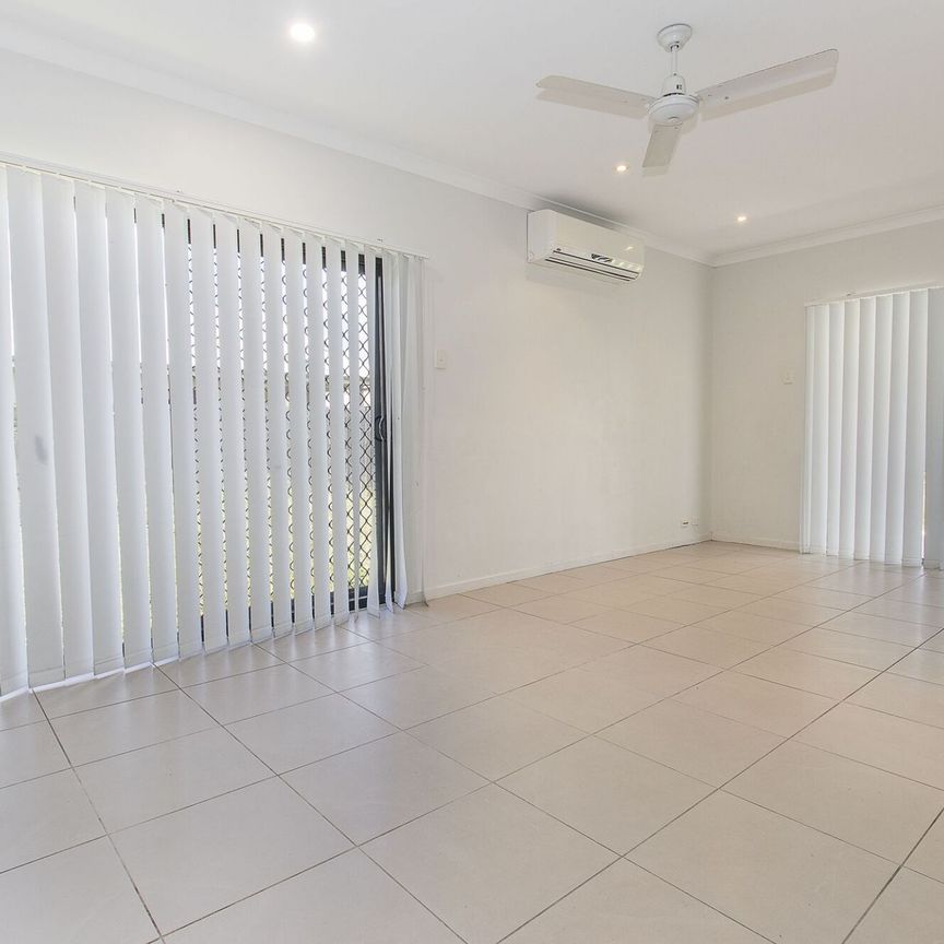 14 Yarra Crescent, Kelso - Photo 1