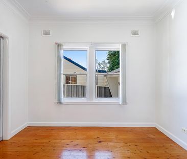 9 Henry Street, Guildford NSW 2161 - House For Rent | Domain - Photo 3