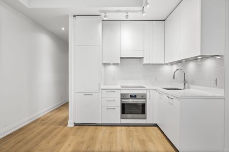For Lease - 36 Brentcliffe Road Unit# 201, Toronto, Ontario - Photo 3