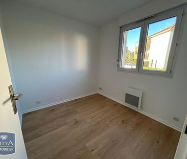 Location Appartement 1 pièce 29m² TARBES 65000 - Photo 3