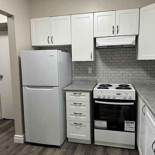 2 Balmoral Place - Photo 1