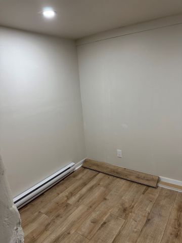 For Lease - 425 Jane Street Unit# 10, Toronto, Ontario - Photo 5