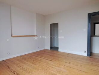 Location Appartement 4 pièces 79 m2 à Carmaux - Photo 5