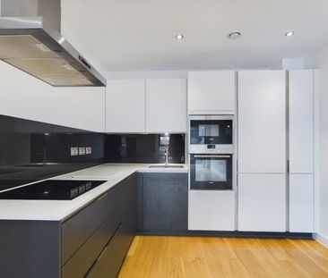 1 Bed Flat, Alwen Court, SE1 - Photo 3