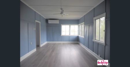 SPACIOUS EAST MOREE DELIGHT - Photo 2