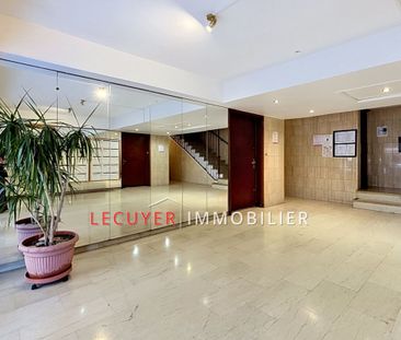 Juan les pins Bd wilson 3 pieces avant dernier etage Sejour - - Photo 4