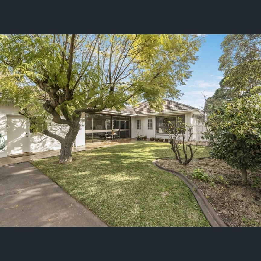 680 Hampton Street, Brighton, Vic 3186 - Photo 1