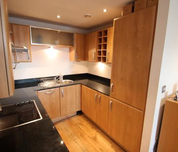 2 bedroom apartment to rent - Photo 2