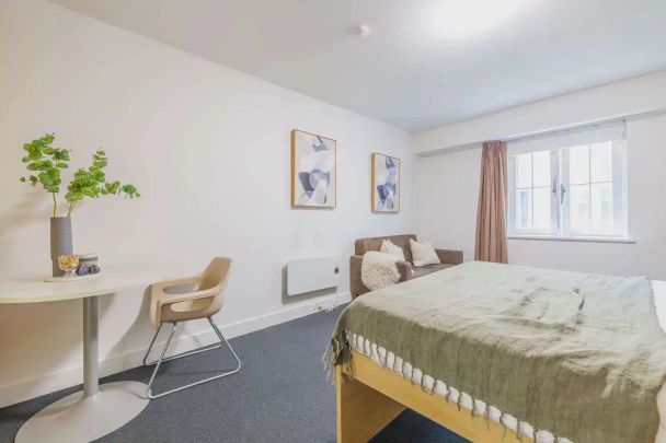 1 Bedroom Suite - Photo 1