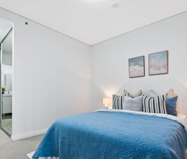 Modern and Spacious Two Bedroom Apartment 300M From Train Station a... - Photo 5