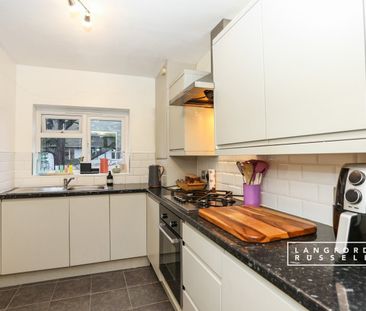 Flat to rent - Southend Road, Beckenham, BR3 - Photo 5