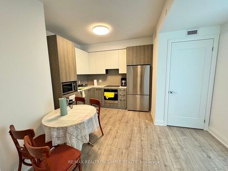 For Lease - 18 Water Walk Drive Unit# 1709, Markham, Ontario - Photo 2