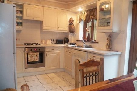 Oakwood Close, Swansea, SA8 - Photo 3