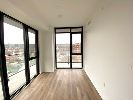 $2,600 / 3 br / 2 ba / 750 sqft 1 Jarvis St, Hamilton! - Photo 4