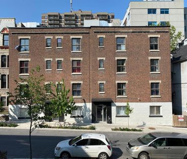 Bachelor (2.5) - 3429-3431 Rue St-Andre, Montréal - Photo 1