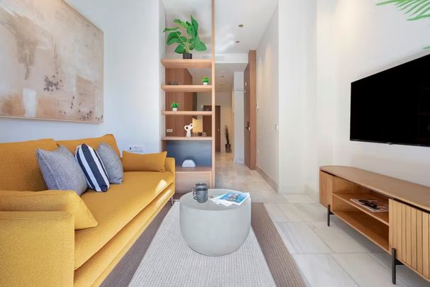 Calle San Vicente, Sevilla, Andalusia 41002 - Photo 1