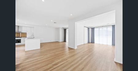 Low Maintenance, Modern Luxury! - Photo 2