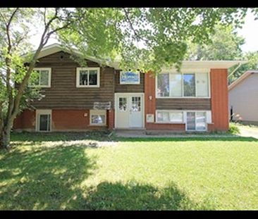 A-65 Cardill Cres - Photo 1