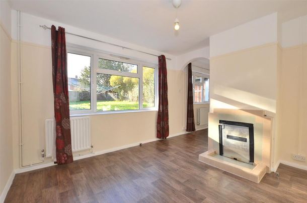 3 bedroom semi-detached house to rent - Photo 1