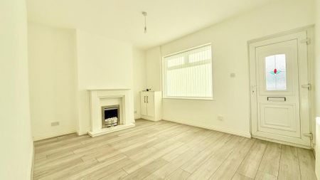 3 bedroom terraced house to rent - Photo 4