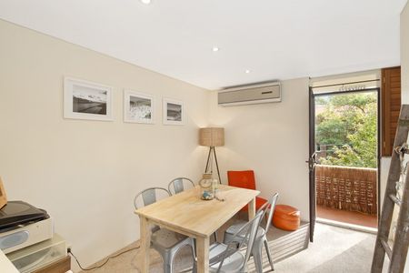 5/19-21 Palmerston Avenue, Bronte - Photo 2