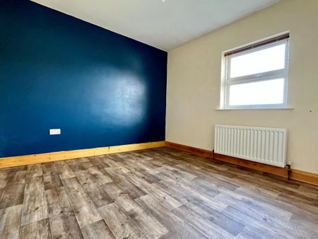 11 Windsor Hill, Waringstown, BT66 7FZ - Photo 3