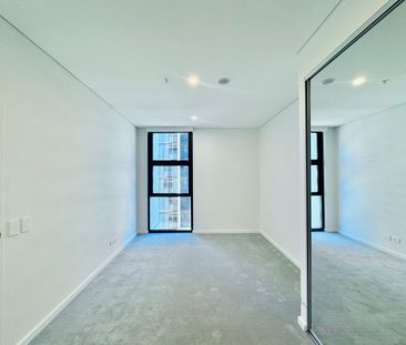 Brand new bright and spacious two bedroom apartment - FIRST WEEK RE... - Photo 1