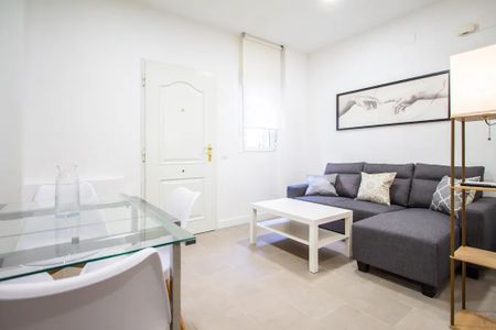 Calle de Guipúzcoa, Madrid, Community of Madrid 28020 - Photo 4