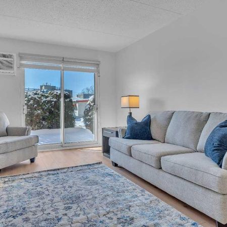 Appartements 50 ans et + à louer pour retraités aux Laurentides - Photo 3