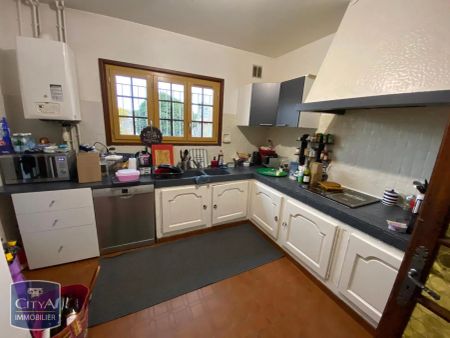 Appartement à louer 4 pièces 121.23m² - Photo 2