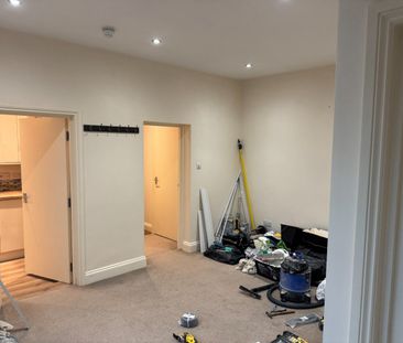 1 Bed Flat, Brunswick Terrace, BN3 - Photo 4