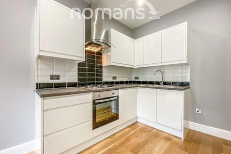 1 bedroom flat to rent - Photo 4