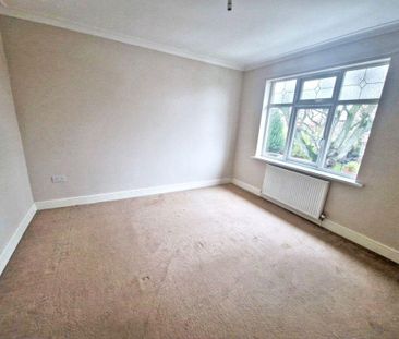 Harewood Road, Gosforth, Newcastle upon Tyne, Tyne and Wear, NE3 5JT - Photo 2