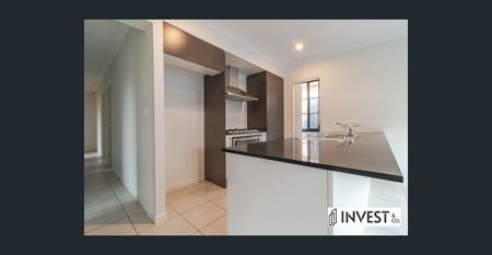 Modern Four Bedroom Home - Excellent Location - Study and Air Conditioning - Coomera - Photo 4