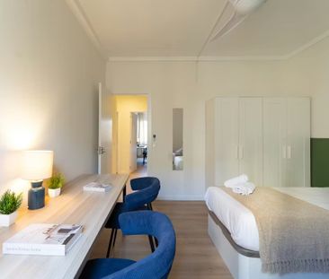 Calle de Rafael Herrera, Madrid, Community of Madrid 28036 - Foto 2