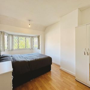 1 bedroom property to rent - Photo 3