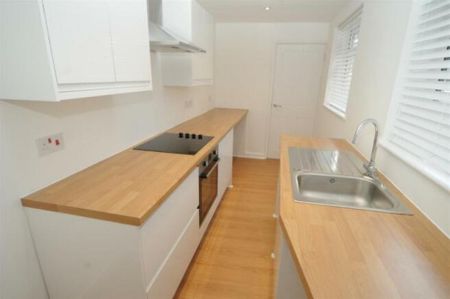 Dickenson Street - Warrington - WA2 - Photo 3