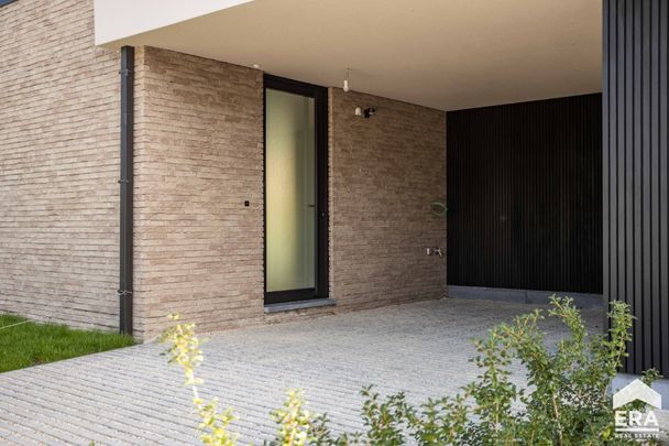 Nieuwbouwwoning met 3 slaapkamers te huur! - Photo 1