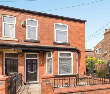 3 Bed End Terrace, Kennedy Road, M5 - Photo 6