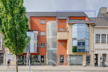 Dak appartement met 2 slaapkamers op wandelafstand van de Grote Markt - Photo 4