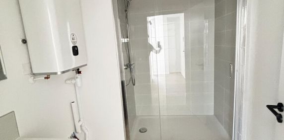 Location Appartement 2 pièces 37m² - Photo 2