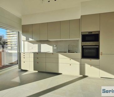 Rez-de-chaussée - à louer - Foto 3