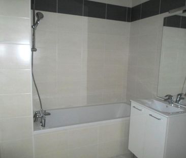 Location Appartement 3 pièces 63m² - Photo 4