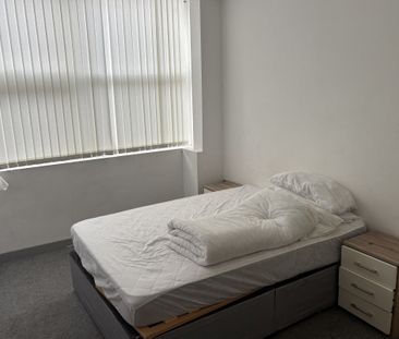 Headlands Road, PONTEFRACT - Photo 2