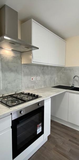 Hamilton Road - Photo 2