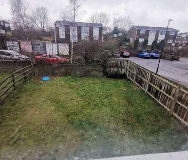 Combe Drive, Newcastle Upon Tyne, NE15 - Photo 5