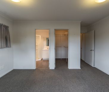 Well Presented Family Home - Photo 4