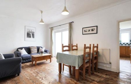 5 Bed Terraced House, Brighton Road, BS6 - Photo 2