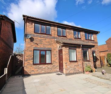 3 bedroom semi-detached house to rent - Photo 3