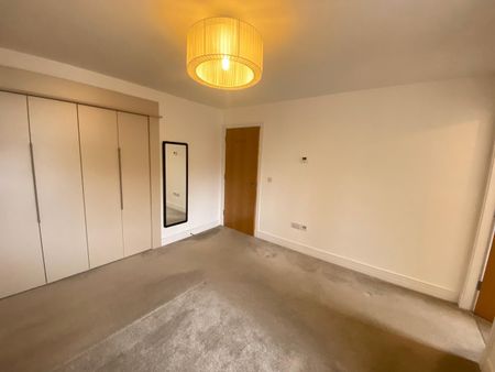 3 Bed Terraced House, Home Farm Road, AB22 - Photo 4